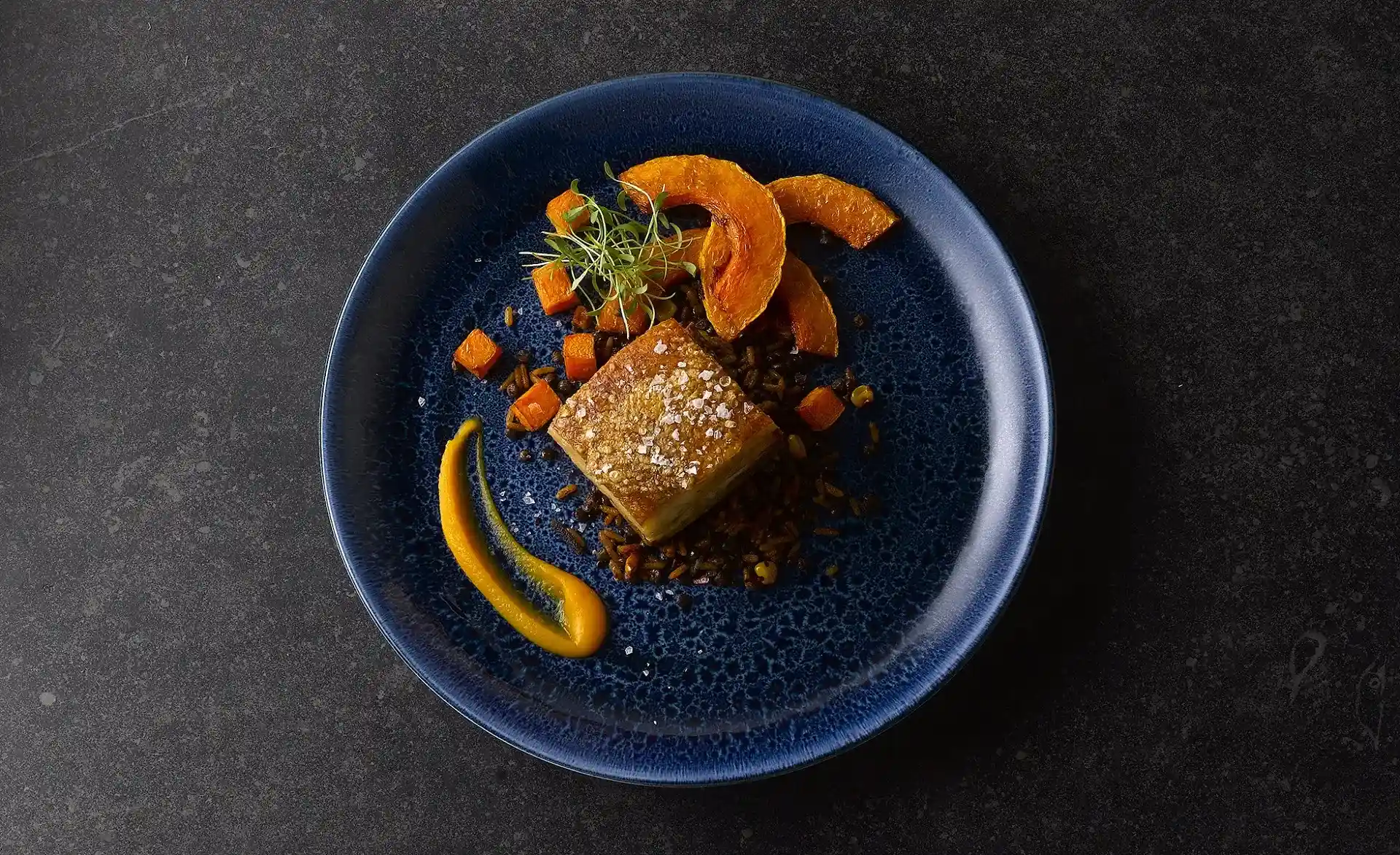 Stonecast Plume Ultramarine